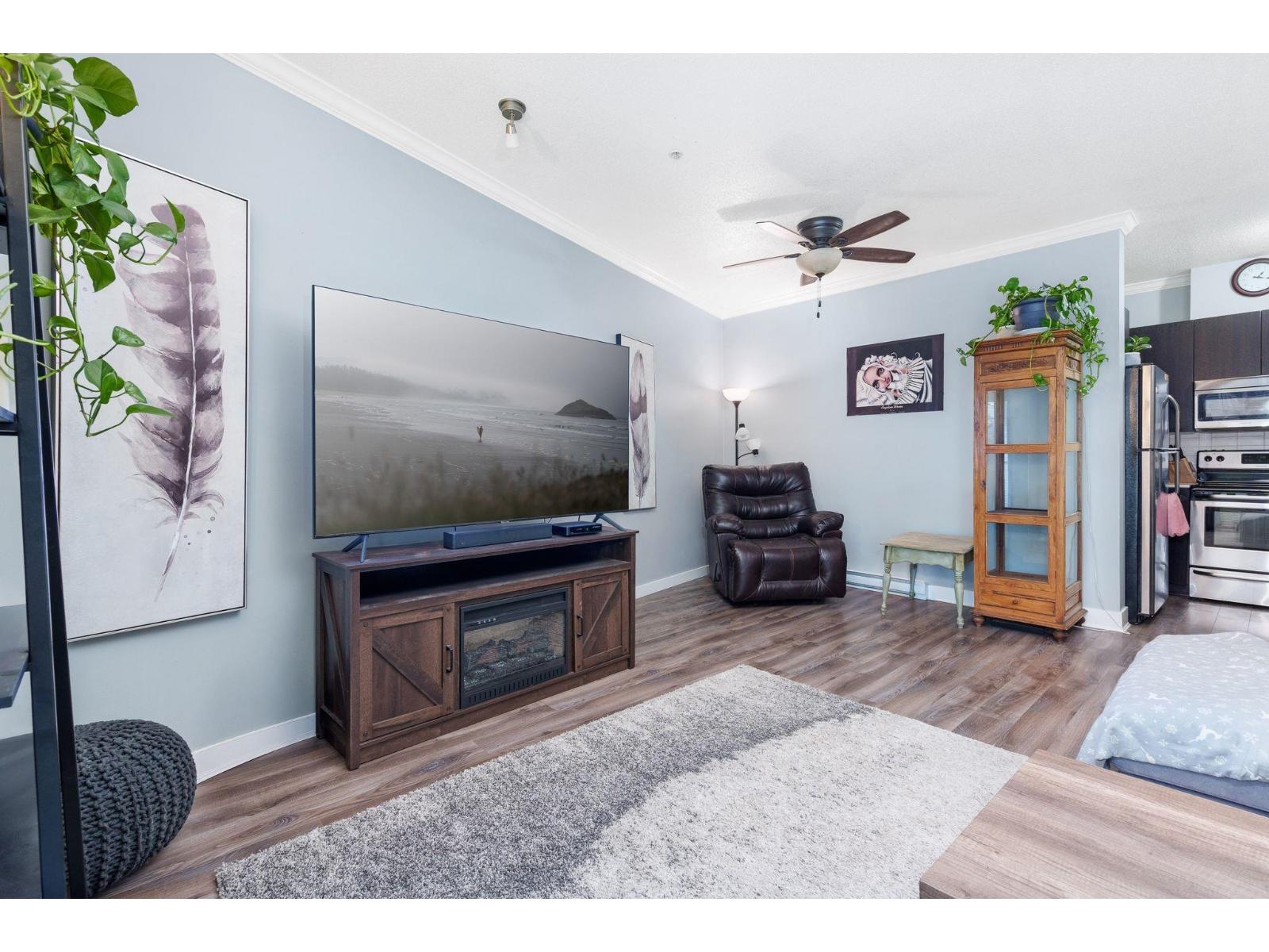 318 20460 Douglas Crescent, Langley, British Columbia  V3A 0C6 - Photo 4 - R3146927