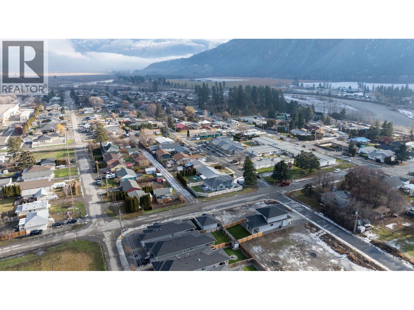 402 11 Avenue, Keremeos, British Columbia  V0X 1N3 - Photo 40 - 10373699