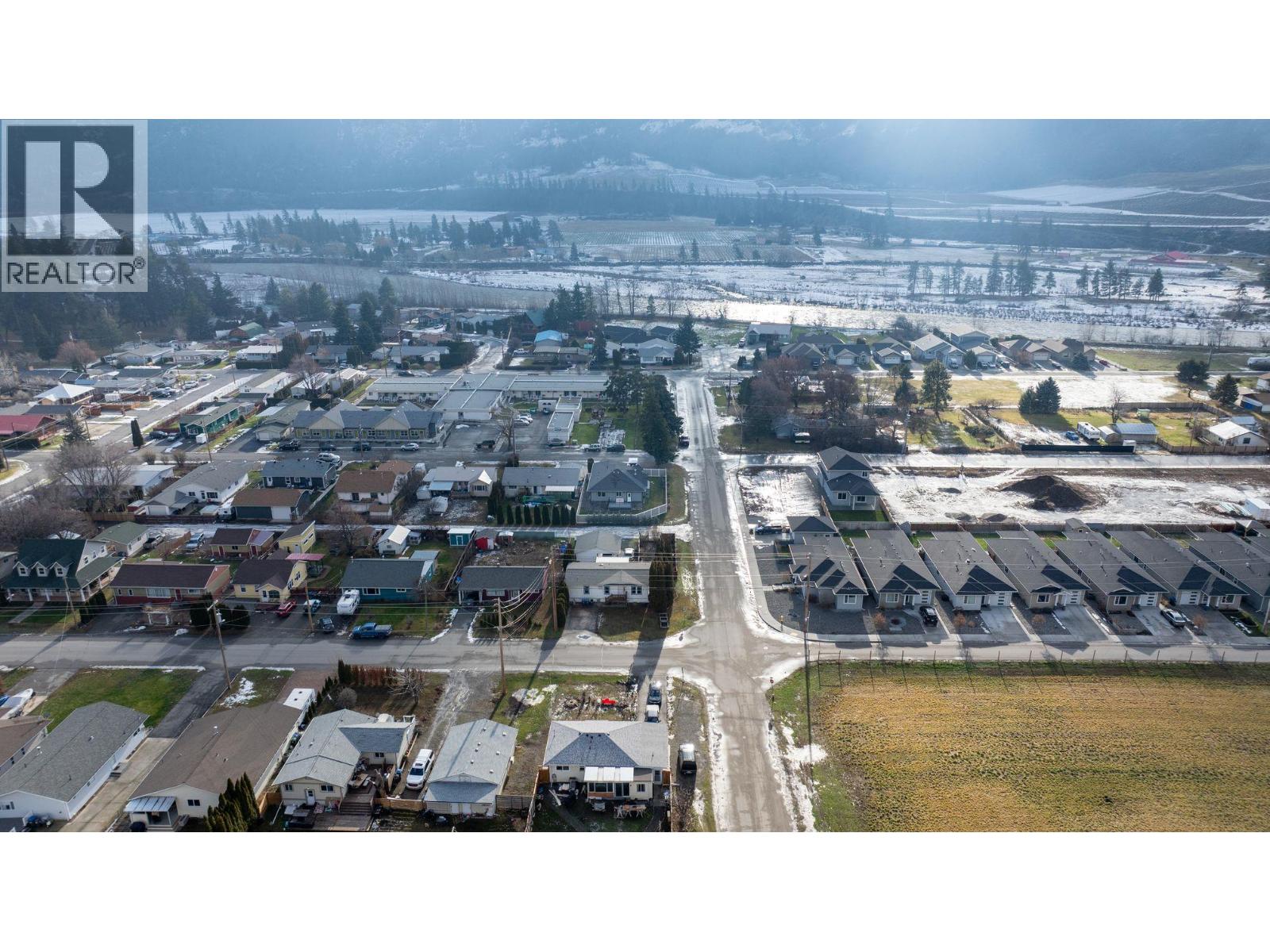 402 11 Avenue, Keremeos, British Columbia  V0X 1N3 - Photo 45 - 10373699