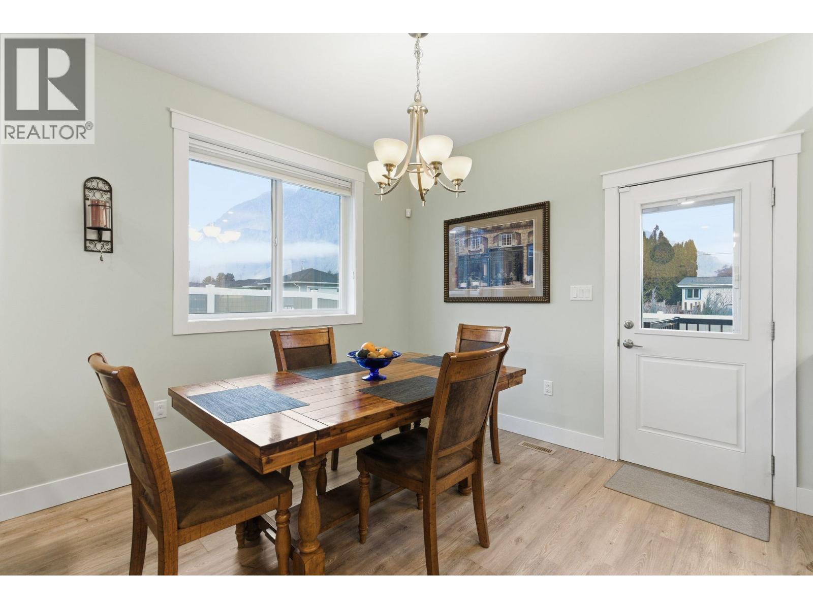 402 11 Avenue, Keremeos, British Columbia  V0X 1N3 - Photo 8 - 10373699