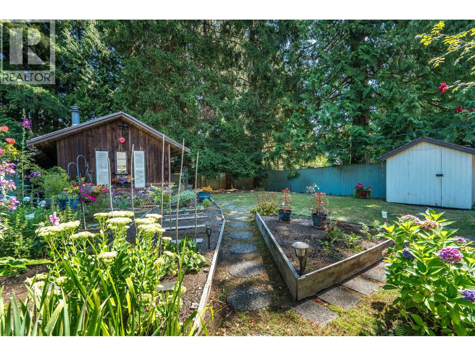 571 Berry Street, Coquitlam, British Columbia  V3J 5T5 - Photo 37 - R3156042