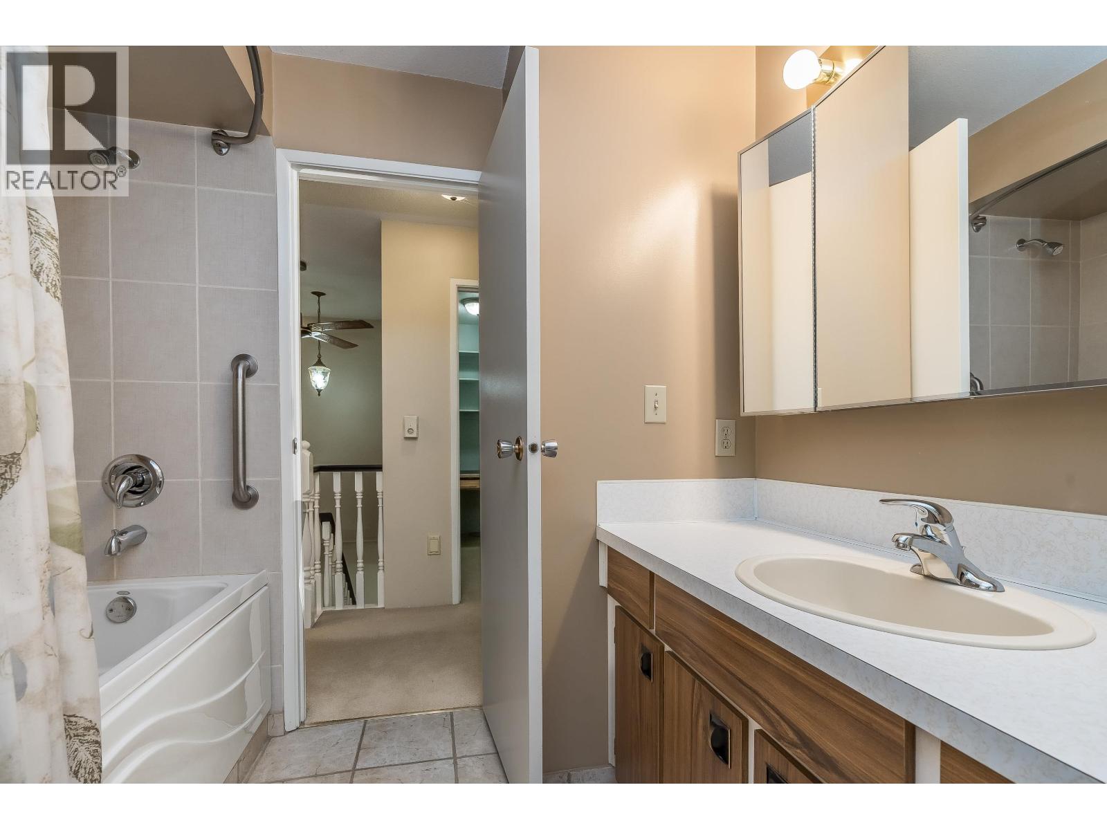 571 Berry Street, Coquitlam, British Columbia  V3J 5T5 - Photo 27 - R3156042