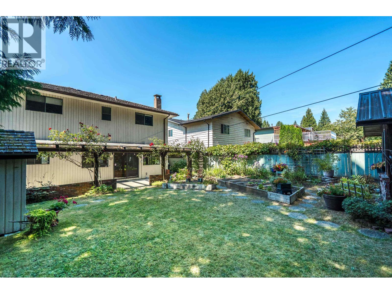 571 Berry Street, Coquitlam, British Columbia  V3J 5T5 - Photo 40 - R3156042