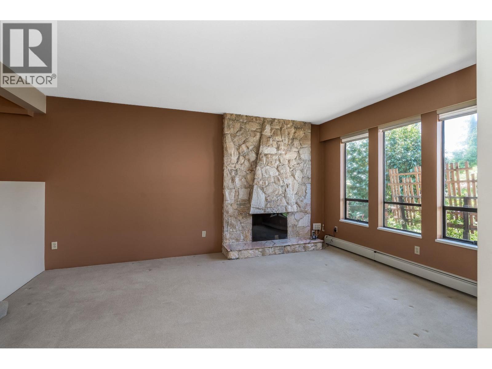 571 Berry Street, Coquitlam, British Columbia  V3J 5T5 - Photo 9 - R3156042