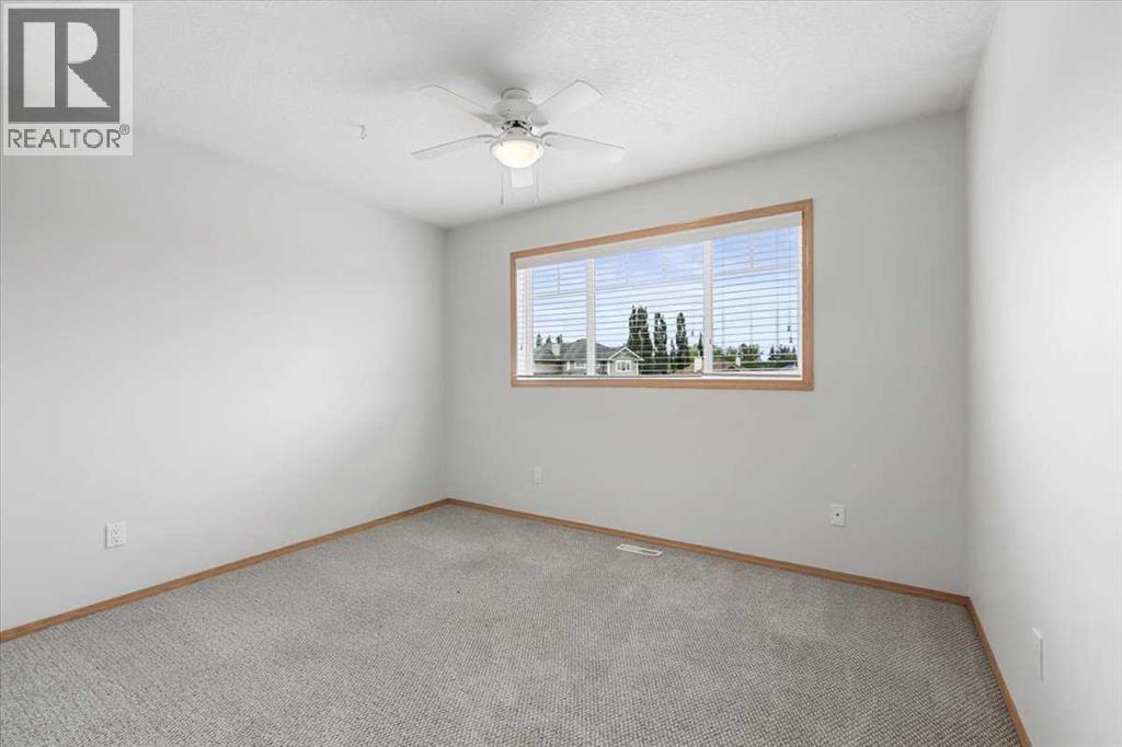 765 Qualicum Beach Bay, Chestermere, Alberta  T1X 1J1 - Photo 10 - A2302194