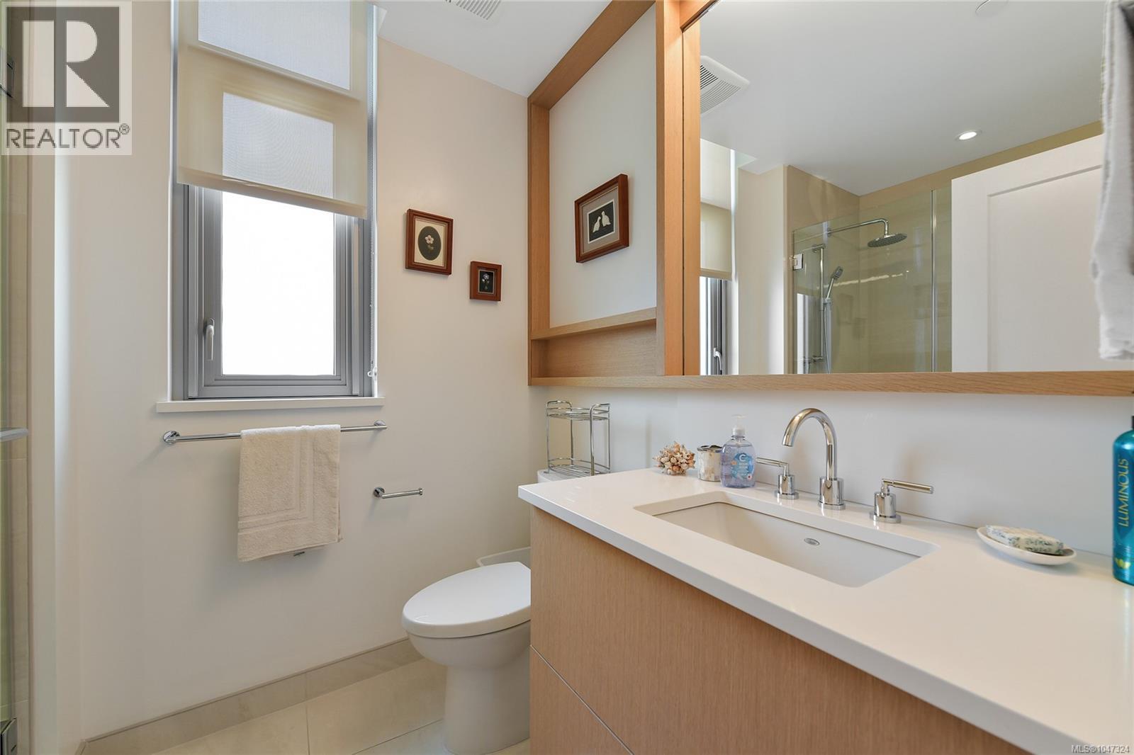 406 5388 Hill Rise Terr, Saanich, British Columbia  V8Y 3K2 - Photo 42 - 1047324