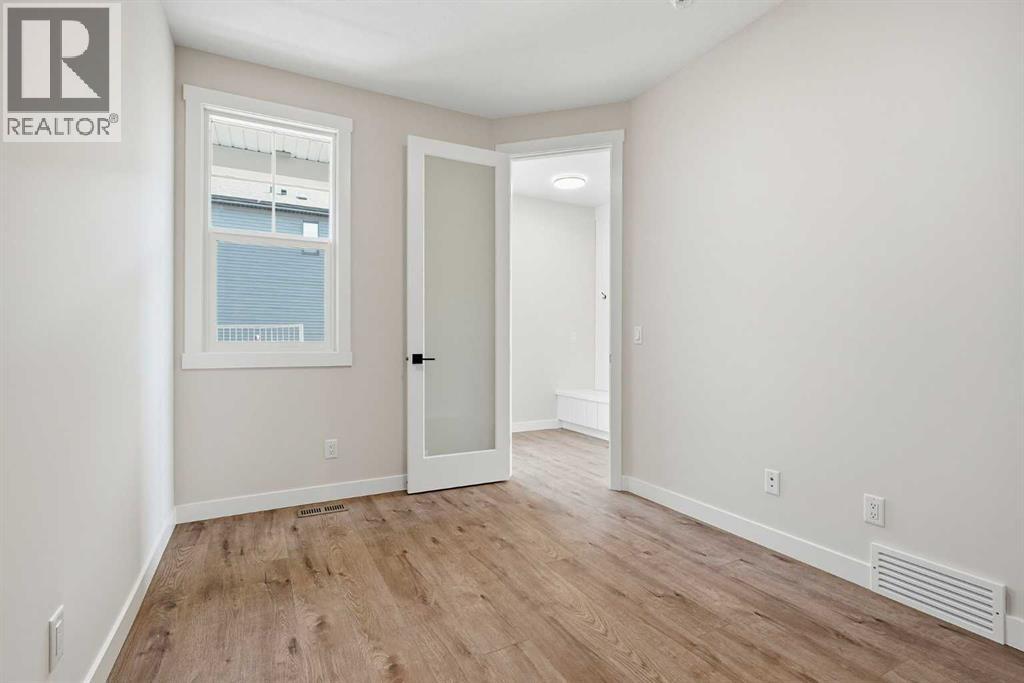 358 Kinniburgh Loop, Chestermere, Alberta  T1X 3C4 - Photo 5 - A2328912
