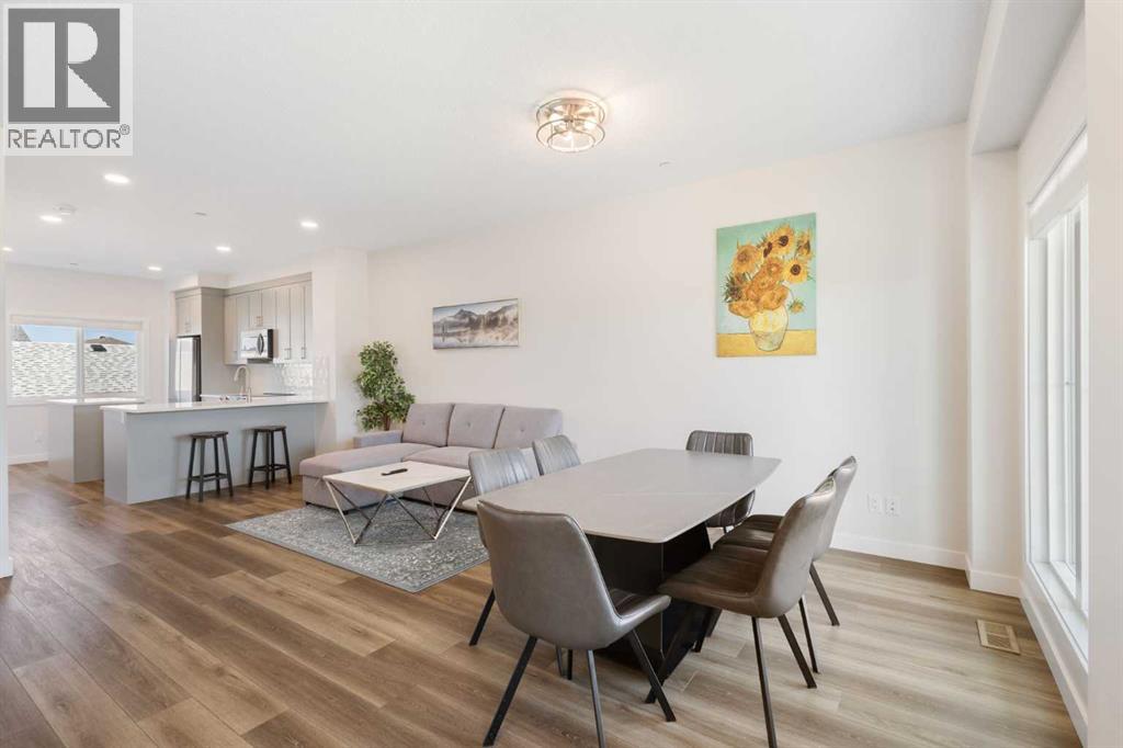 251 Lucas Boulevard NW, Calgary, Alberta  T3P 1N1 - Photo 3 - A2334720