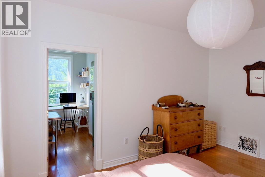 824 Silica Street, Nelson, British Columbia  V1L 4N6 - Photo 36 - 10394681