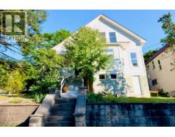 824 SILICA Street, Nelson, British Columbia