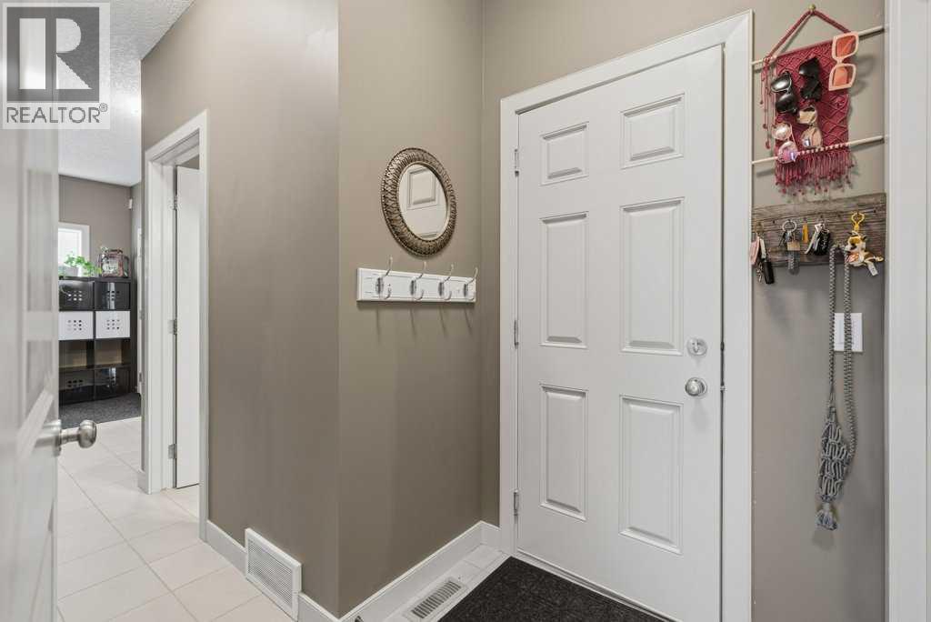 69 Everhollow Avenue SW, Calgary, Alberta  T2Y 0A9 - Photo 23 - A2337317