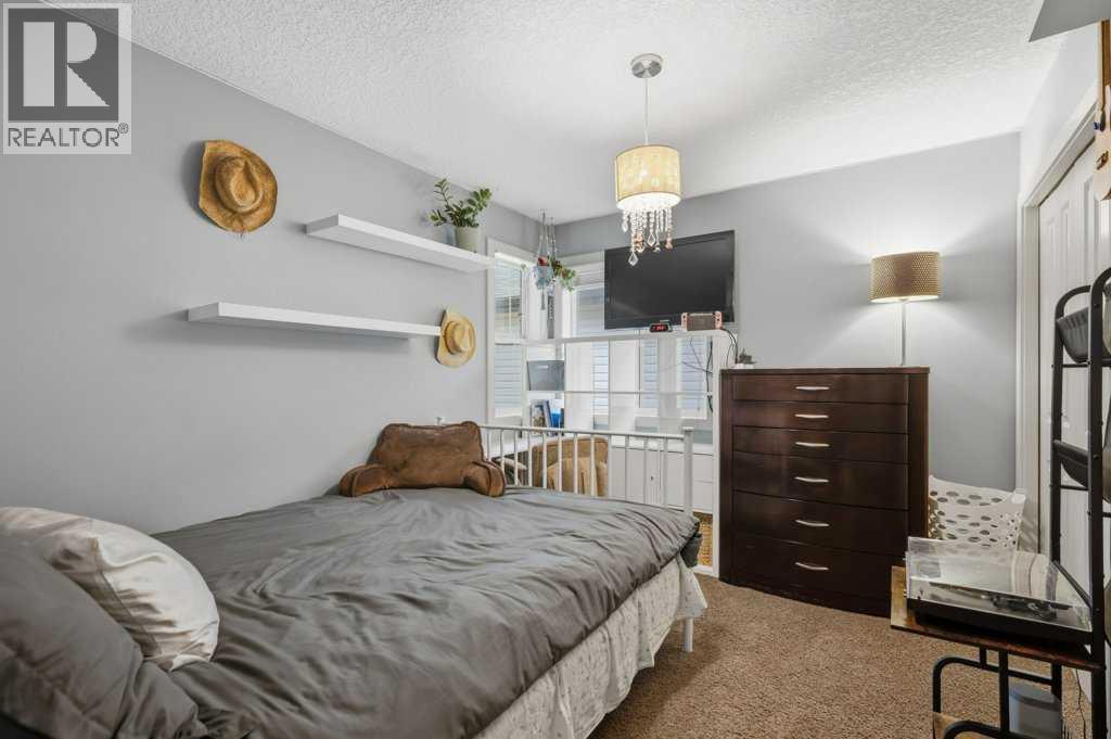 69 Everhollow Avenue SW, Calgary, Alberta  T2Y 0A9 - Photo 32 - A2337317