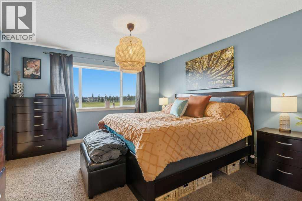 69 Everhollow Avenue SW, Calgary, Alberta  T2Y 0A9 - Photo 25 - A2337317