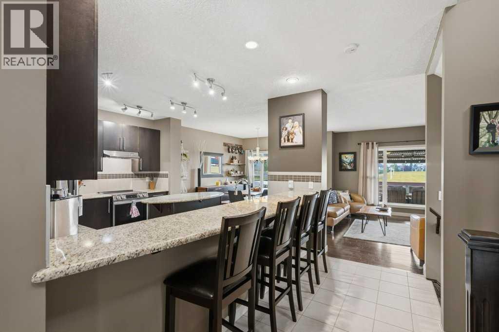 69 Everhollow Avenue SW, Calgary, Alberta  T2Y 0A9 - Photo 9 - A2337317