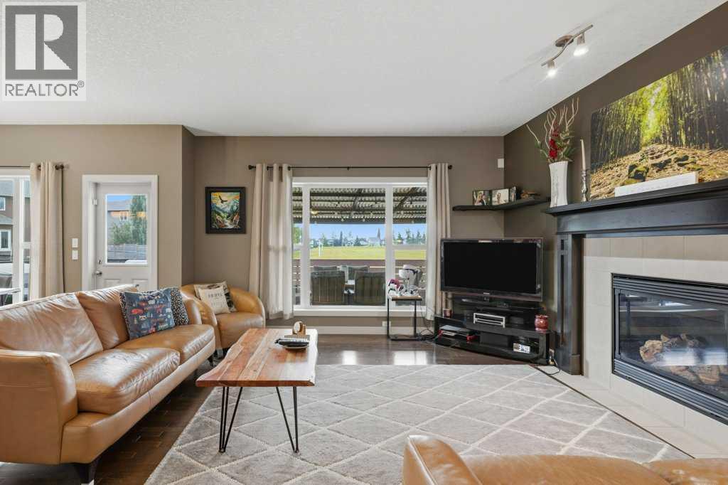 69 Everhollow Avenue SW, Calgary, Alberta  T2Y 0A9 - Photo 11 - A2337317