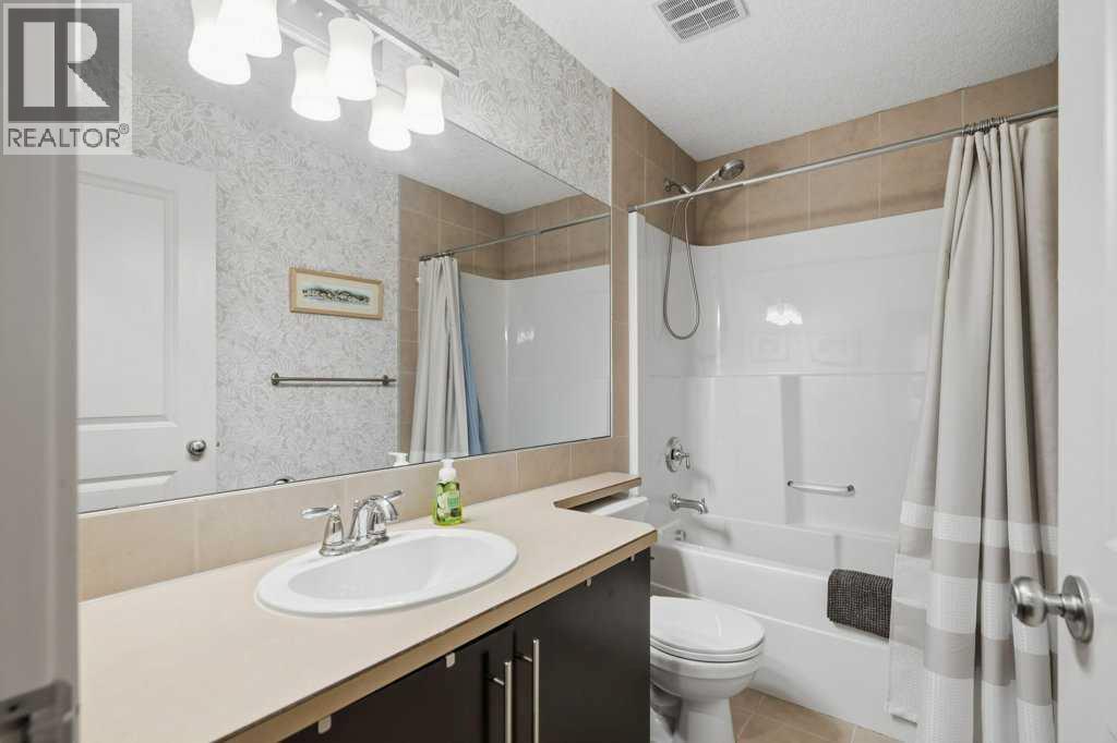 69 Everhollow Avenue SW, Calgary, Alberta  T2Y 0A9 - Photo 31 - A2337317
