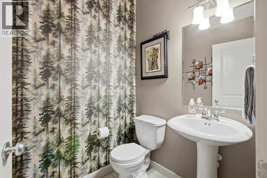 69 Everhollow Avenue SW, Calgary, Alberta  T2Y 0A9 - Photo 22 - A2337317