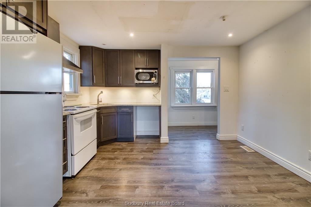 379 Ontario Street, Greater Sudbury, Ontario  P3E 4K3 - Photo 10 - 2129883