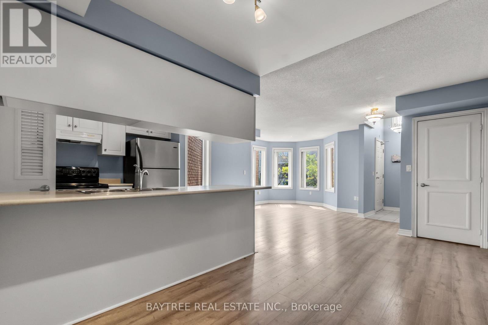 102 - 80 Aerodrome Crescent, Toronto, Ontario  M4G 4J1 - Photo 7 - C13662120
