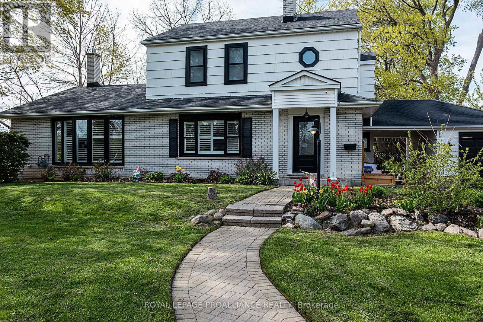 306 Dundas Street W, Quinte West, Ontario  K8V 3S3 - Photo 5 - X13137408