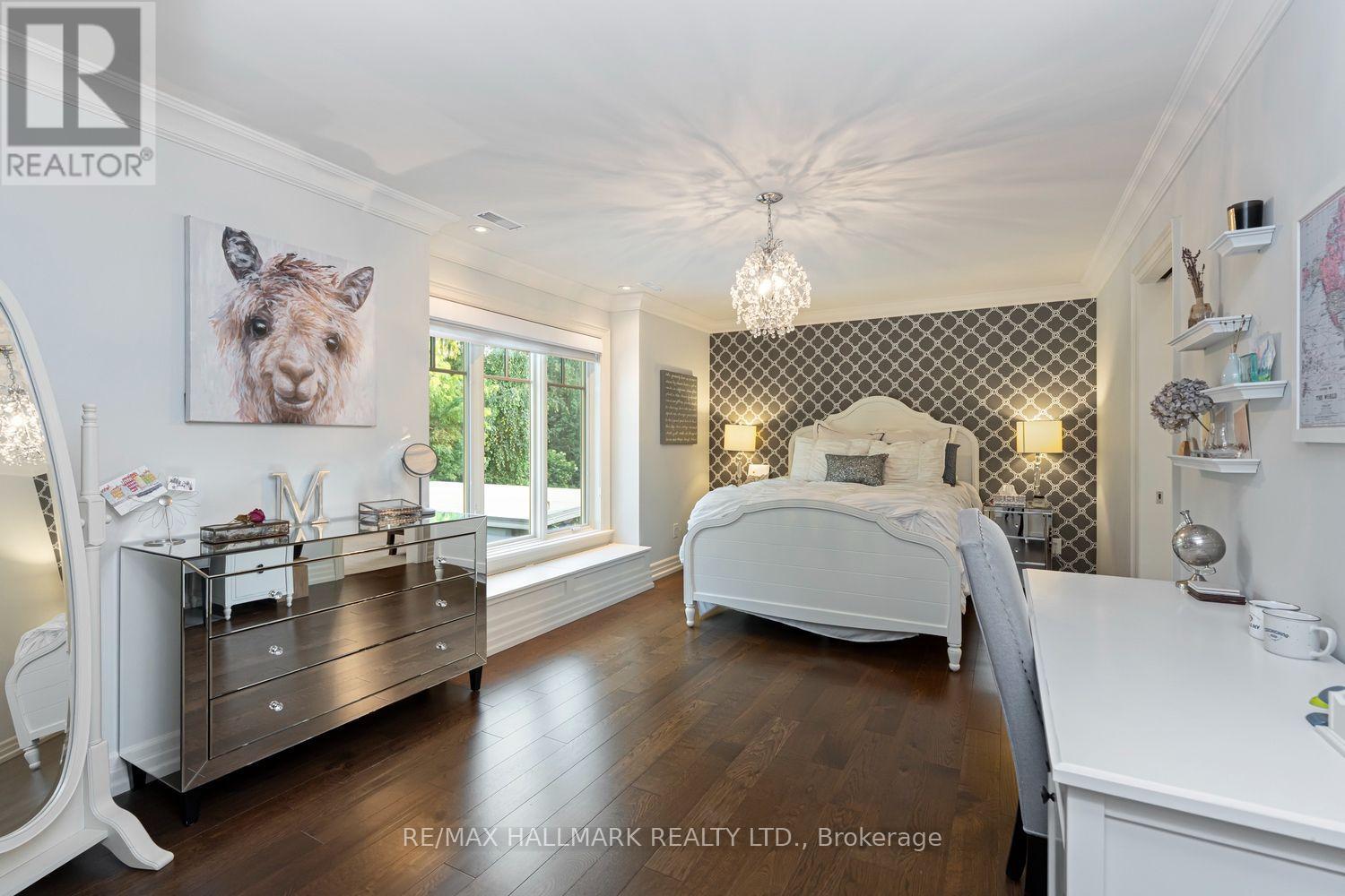 25 Queensborough Crescent, Toronto, Ontario  M9R 1A1 - Photo 28 - W13564258