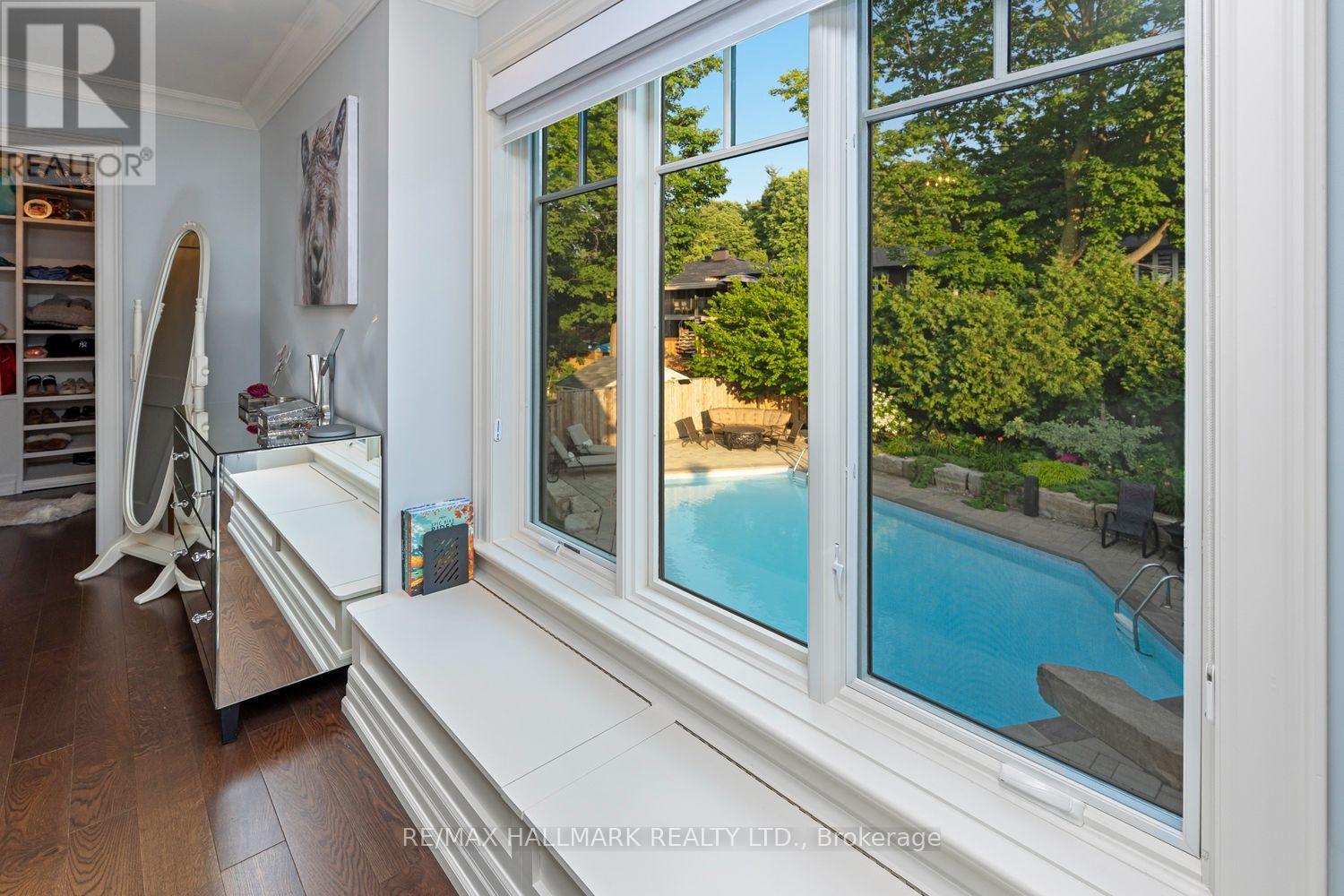 25 Queensborough Crescent, Toronto, Ontario  M9R 1A1 - Photo 29 - W13564258