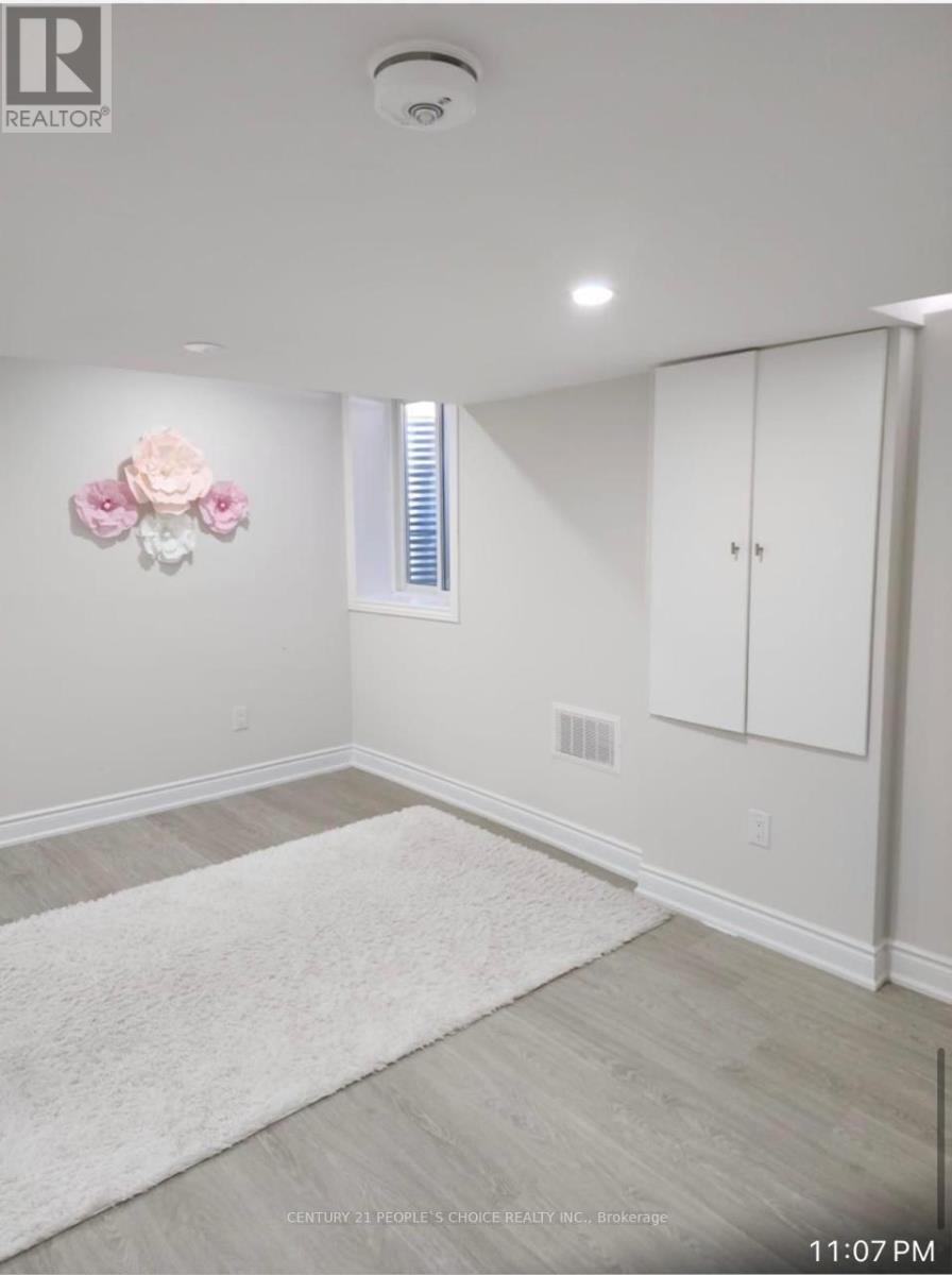 Bsmt - 7 Humberstone Crescent, Brampton, Ontario  L7A 4C3 - Photo 12 - W13691058