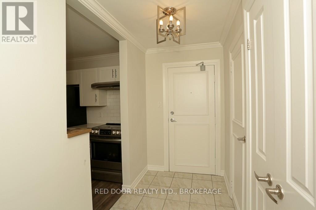 46 - 140 Conway Drive, London South, Ontario  N6E 3N2 - Photo 3 - X12969962
