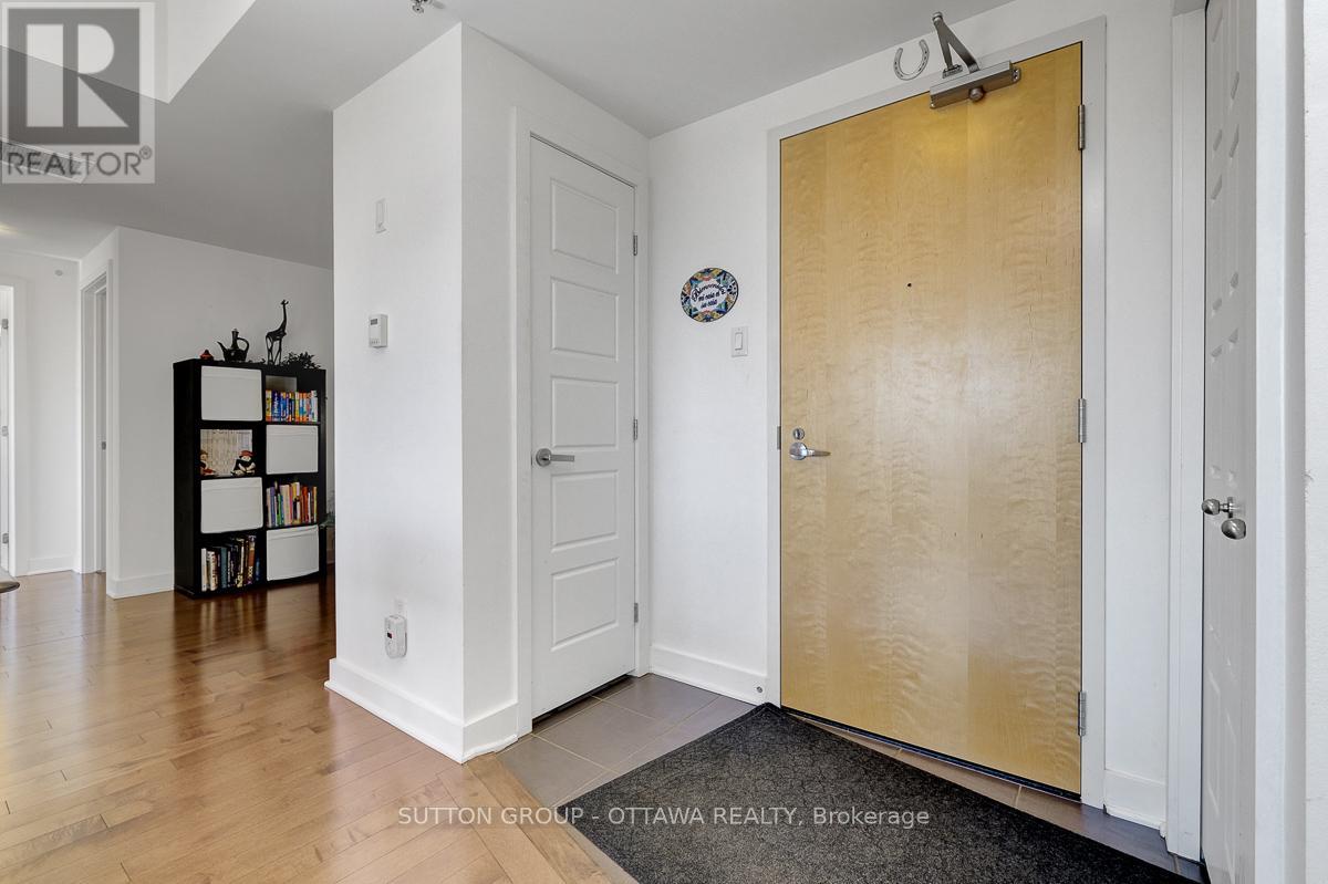 614 - 300a Lett Street, Ottawa, Ontario  K1R 0B8 - Photo 3 - X13206066