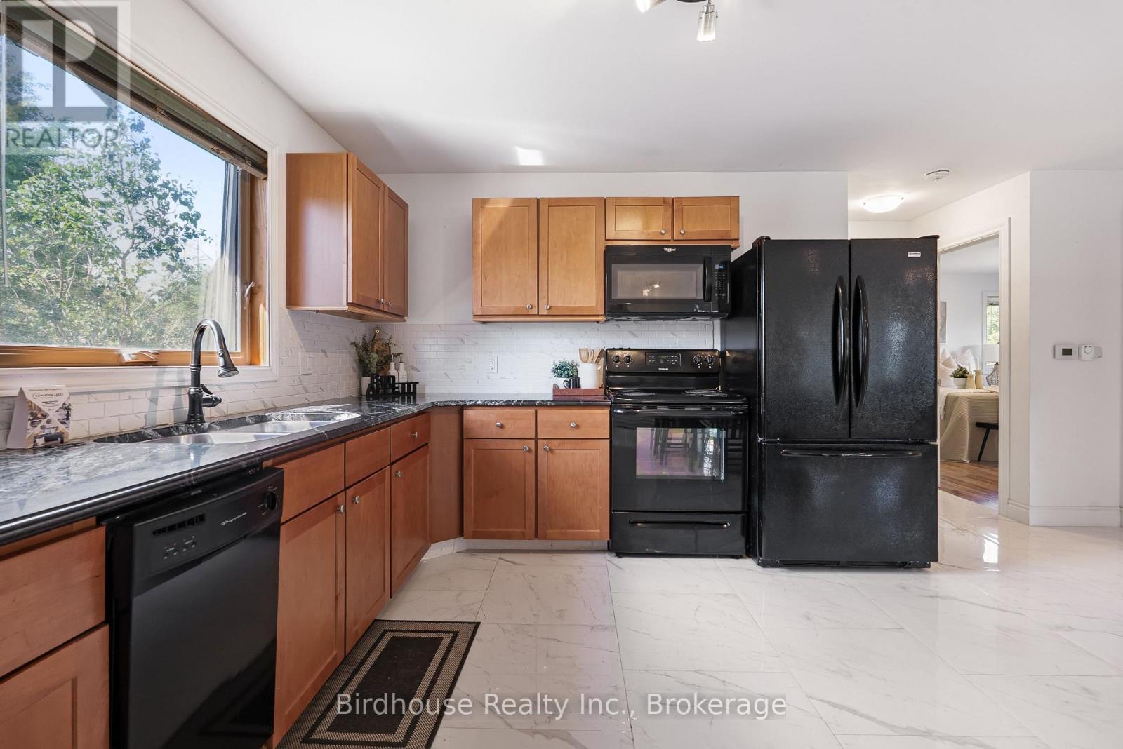 223 Crosby Drive, Kawartha Lakes, Ontario  K0M 1A0 - Photo 13 - X13691704
