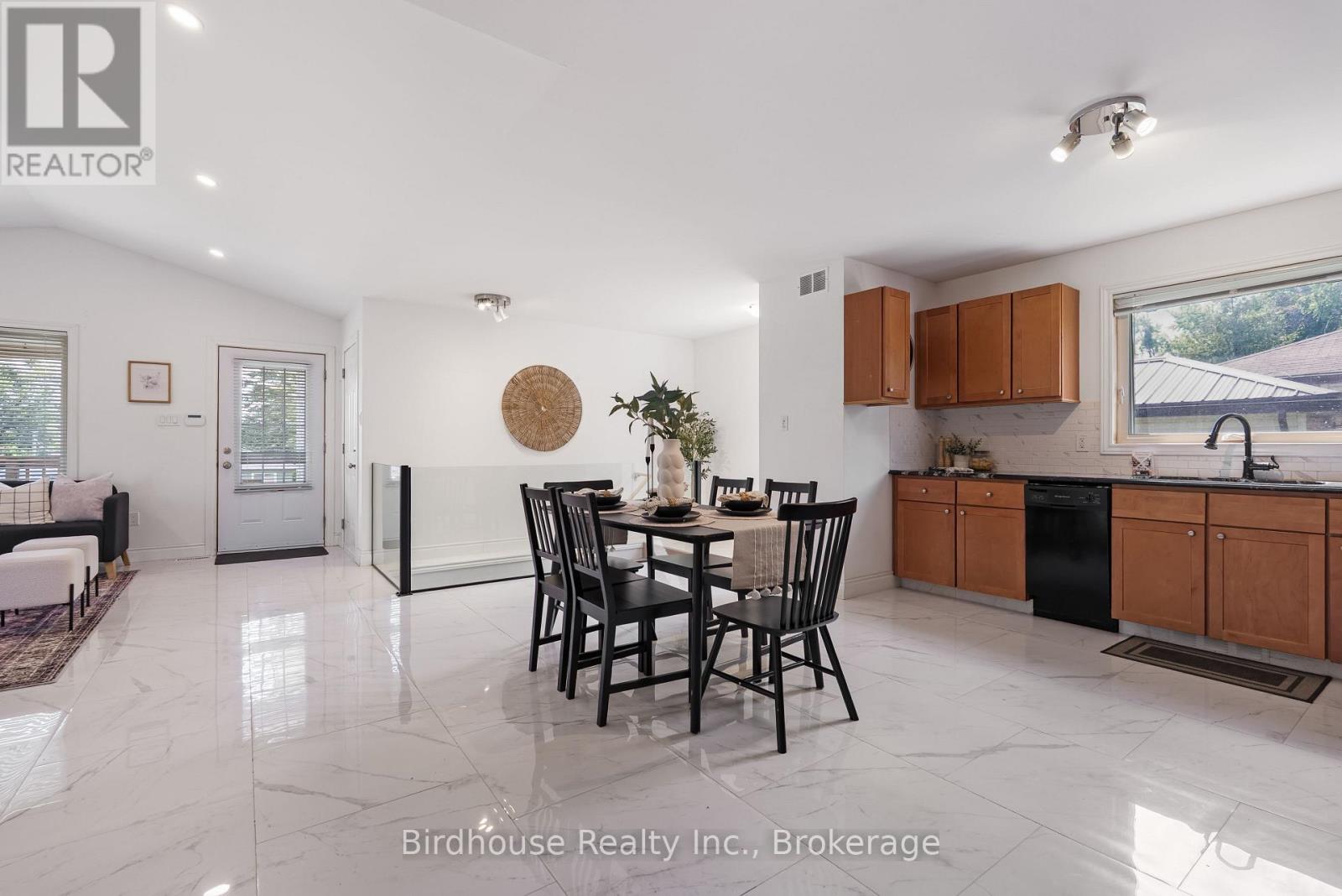 223 Crosby Drive, Kawartha Lakes, Ontario  K0M 1A0 - Photo 14 - X13691704