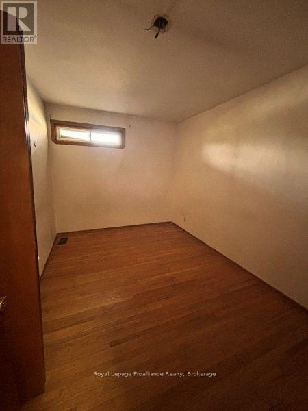 112 Sidney Street, Belleville, Ontario  K8P 3Y9 - Photo 11 - X13691716