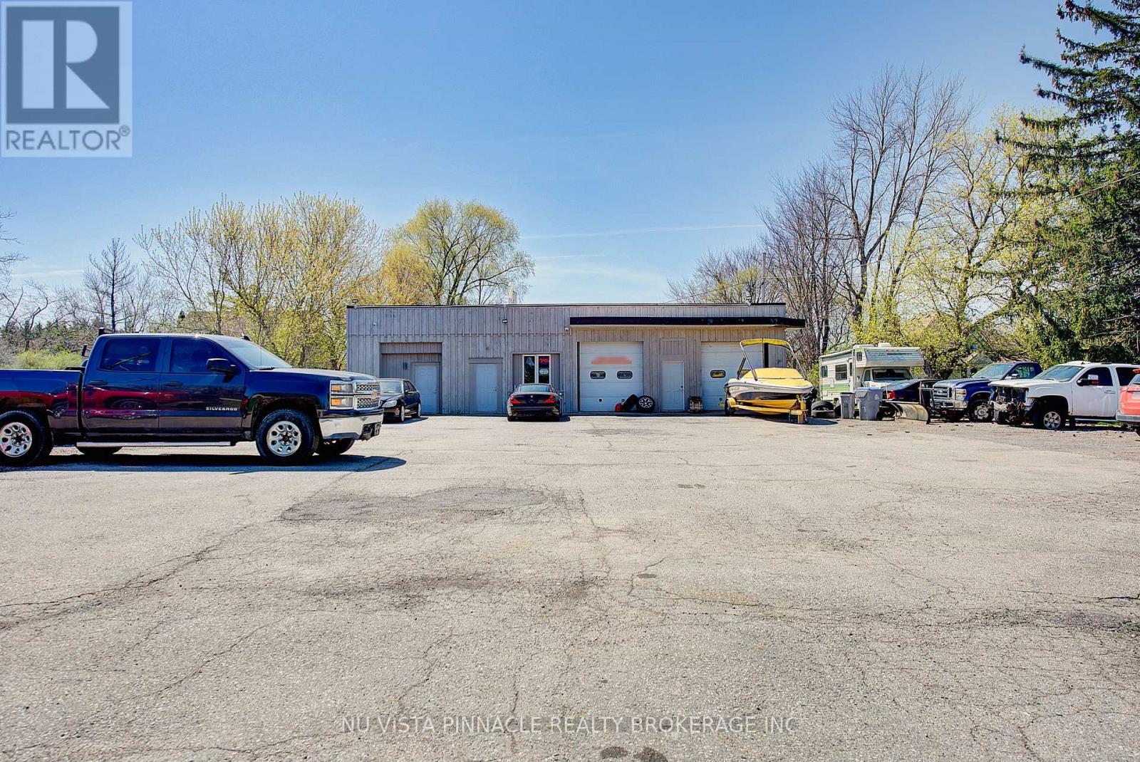 6339 Egremont Drive, Middlesex Centre, Ontario  N0L 1R0 - Photo 18 - X13691806