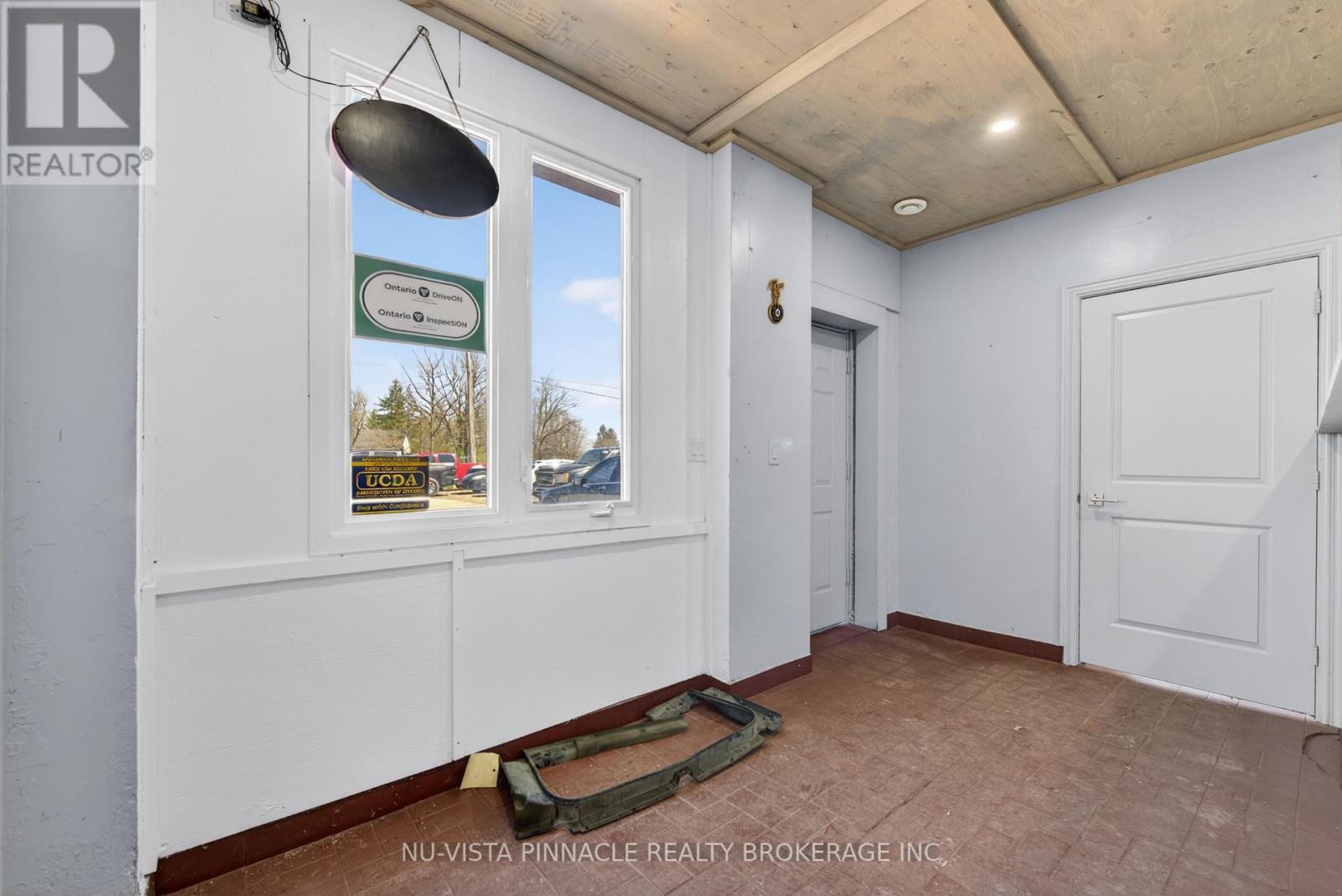 6339 Egremont Drive, Middlesex Centre, Ontario  N0L 1R0 - Photo 25 - X13691806