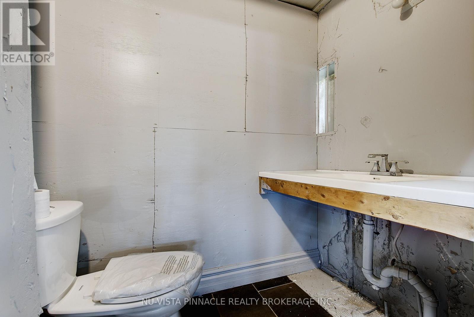 6339 Egremont Drive, Middlesex Centre, Ontario  N0L 1R0 - Photo 30 - X13691806