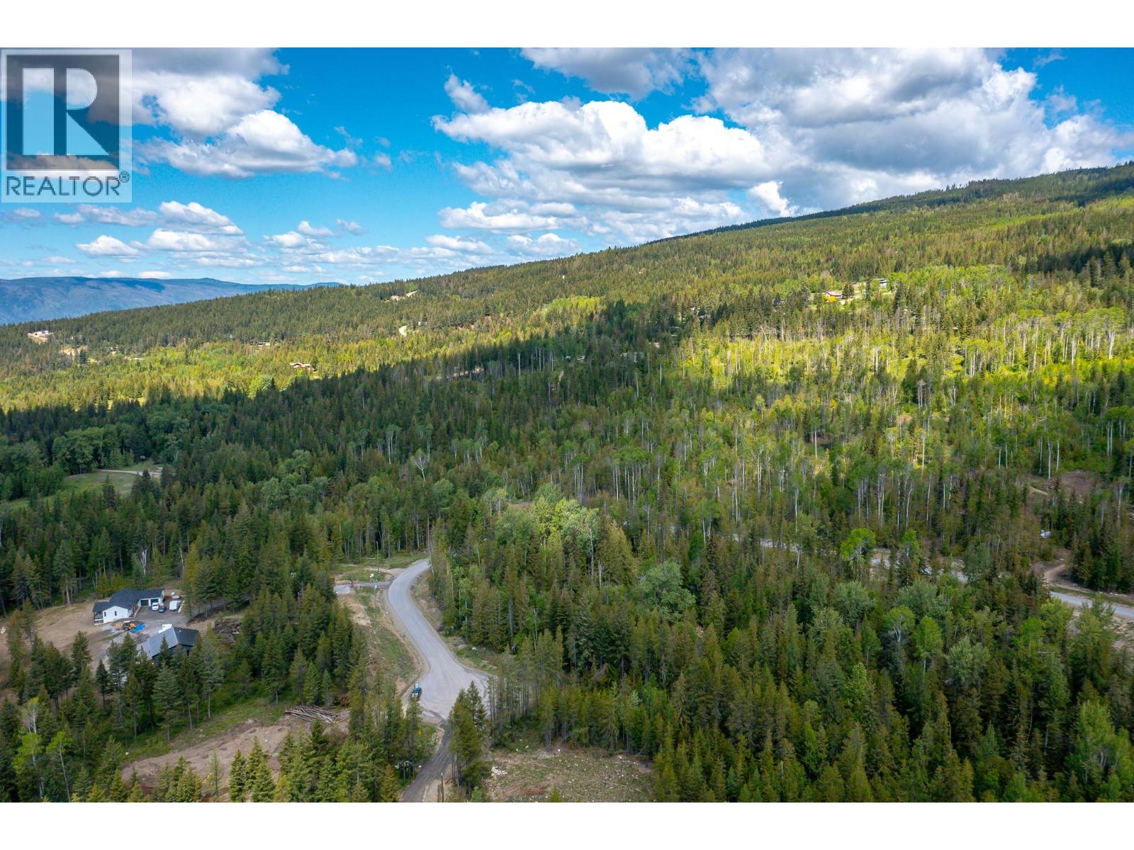 8276 Lincoln Road, Vernon, British Columbia  V1B 3M8 - Photo 12 - 10375830