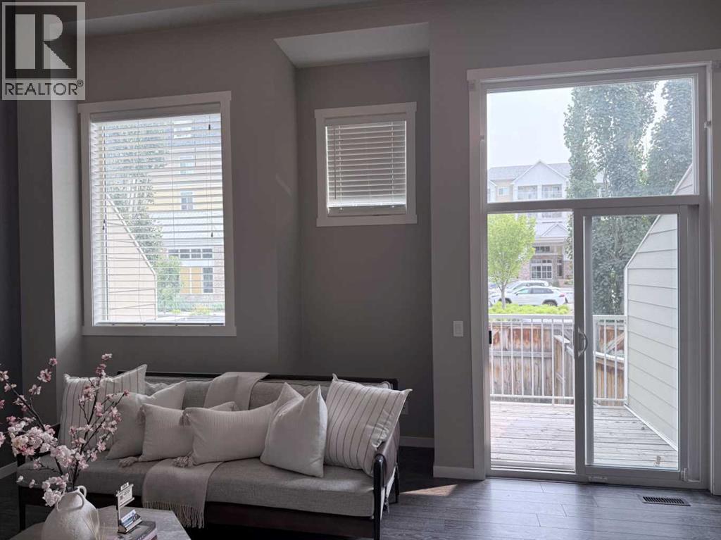 711 Auburn Bay Circle SE, Calgary, Alberta  T3M 2A3 - Photo 11 - A2322360