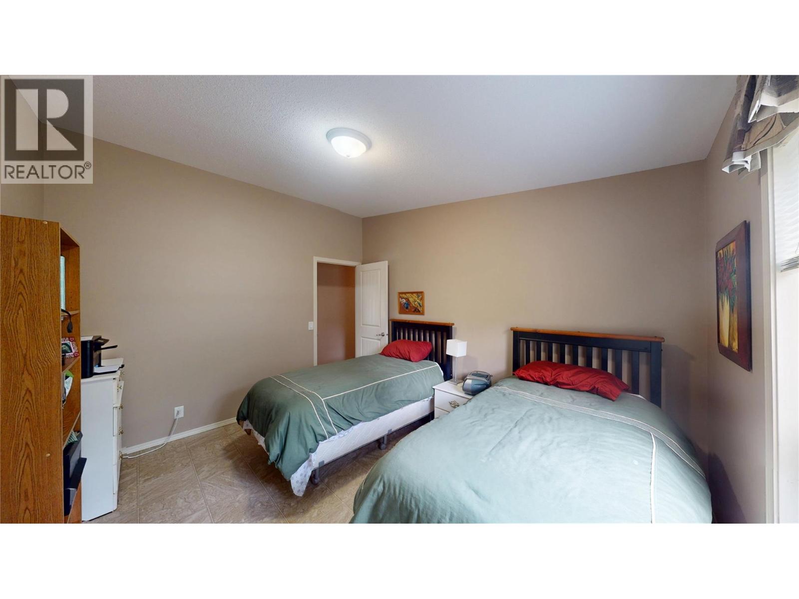 6311 Ash Road, Wasa, British Columbia  V0B 2K0 - Photo 19 - 10396955