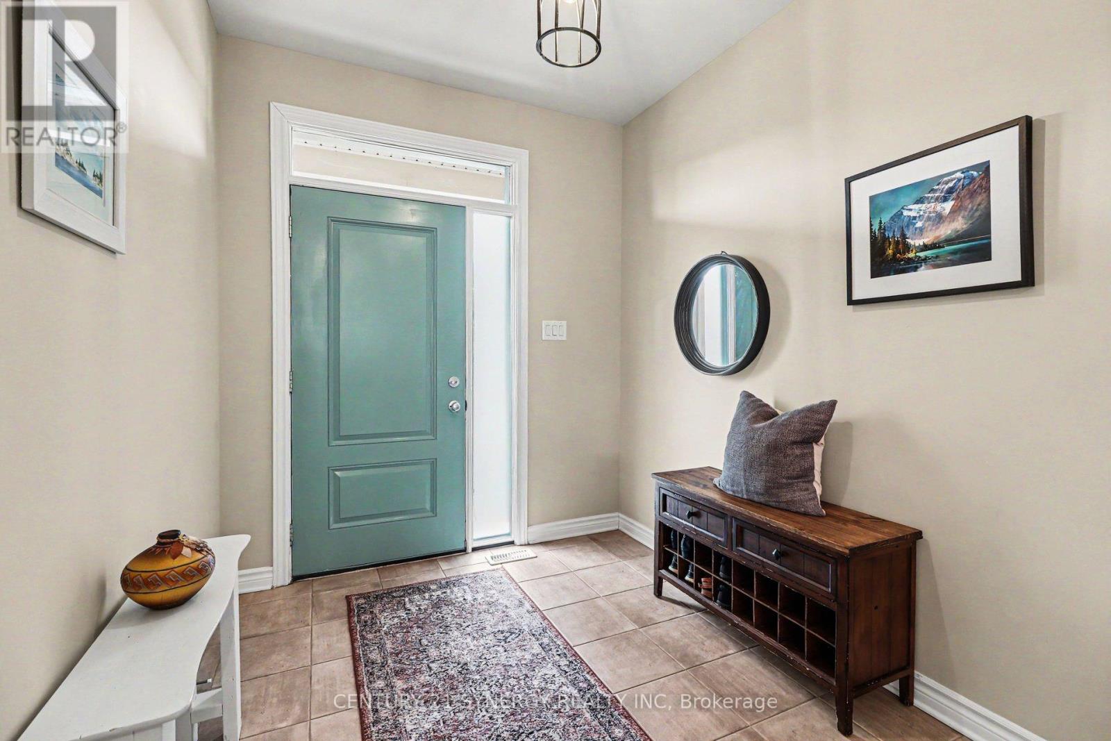 129 Boxcar Crescent, Russell, Ontario  K4R 0C4 - Photo 3 - X13691734