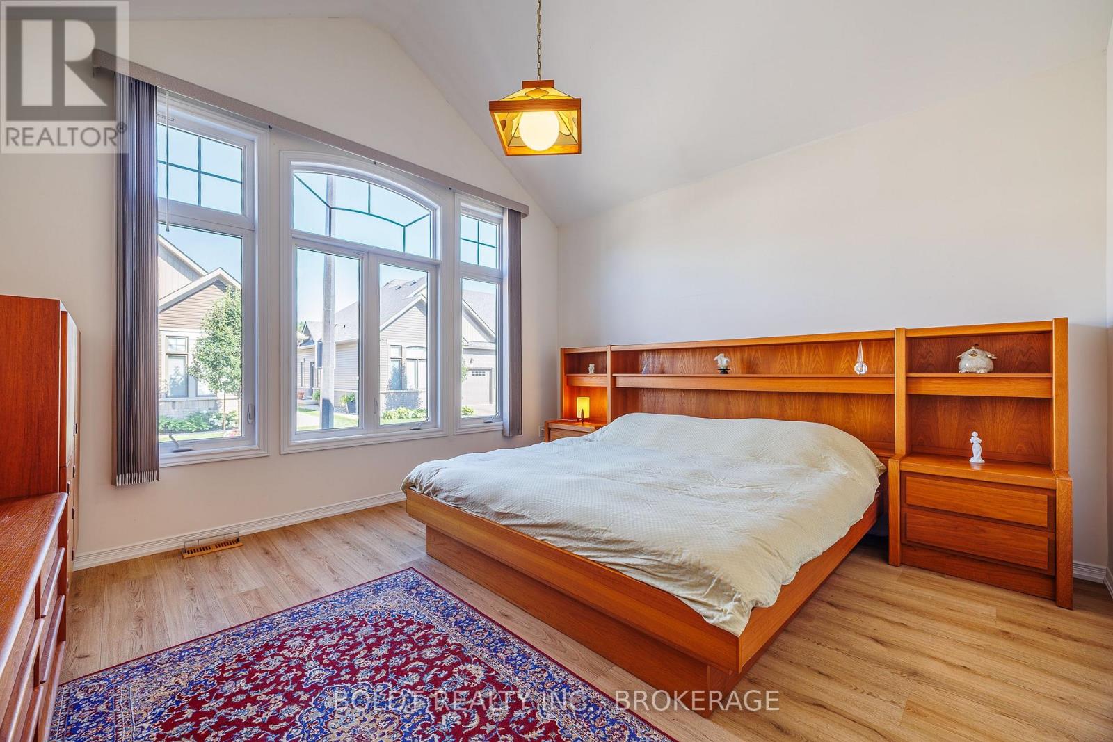 35 Cosmopolitan Common, St. Catharines, Ontario  L2M 0B8 - Photo 12 - X13691738