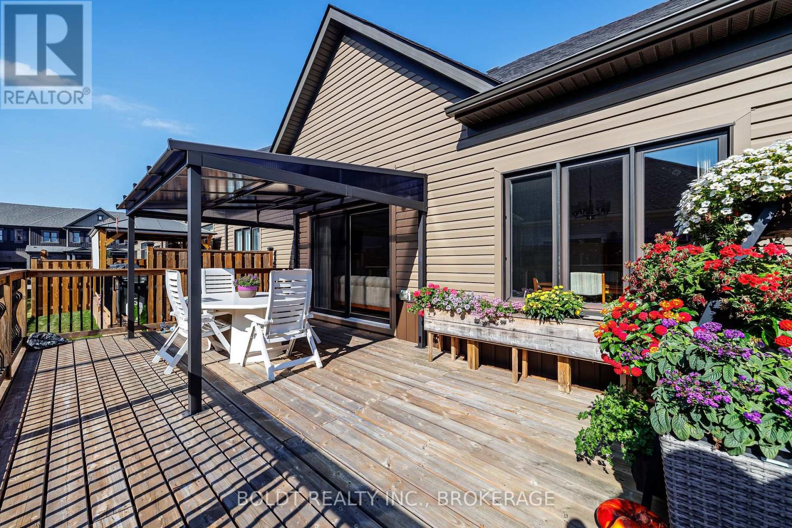 35 Cosmopolitan Common, St. Catharines, Ontario  L2M 0B8 - Photo 26 - X13691738