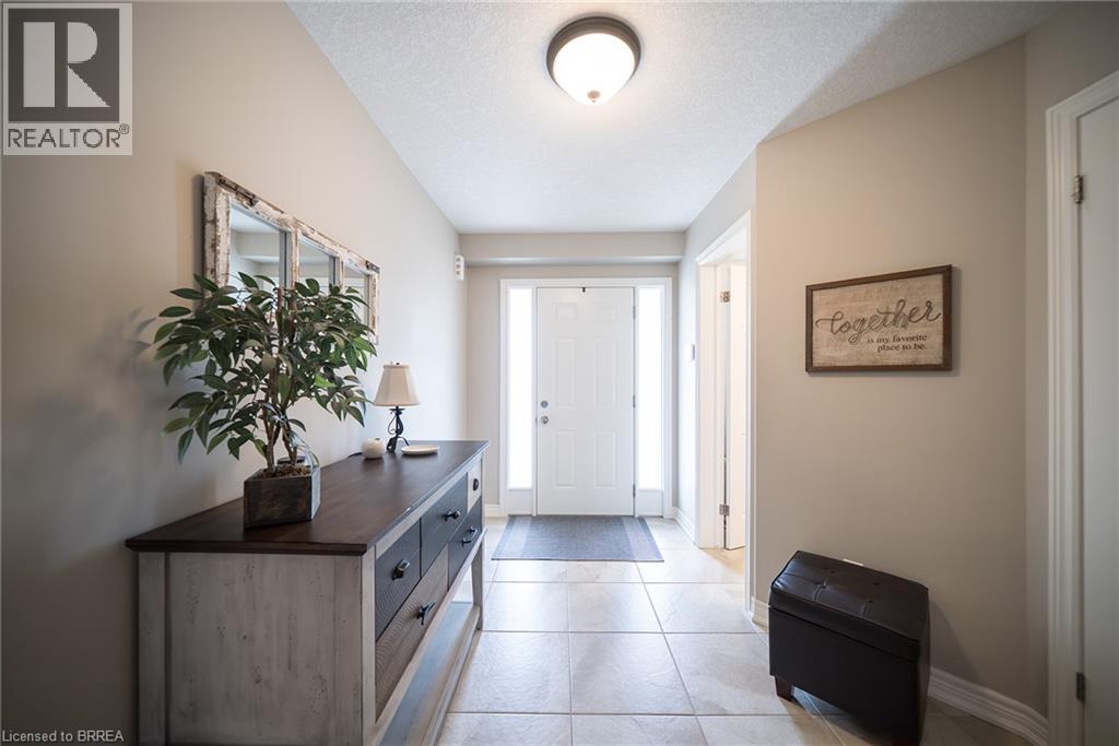 169 Mcguiness Drive, Brantford, Ontario  N3T 6R4 - Photo 5 - 40856213