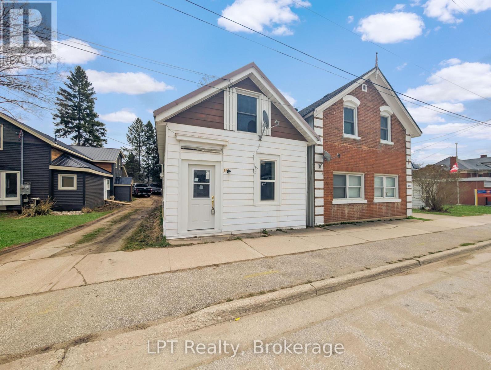 163 Garafraxa Street, Chatsworth, Ontario  N0H 1G0 - Photo 1 - X13080818