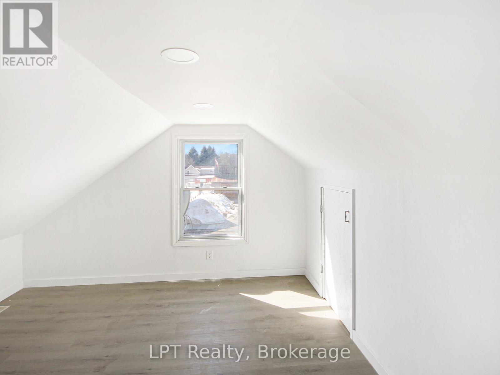 163 Garafraxa Street, Chatsworth, Ontario  N0H 1G0 - Photo 22 - X13080818
