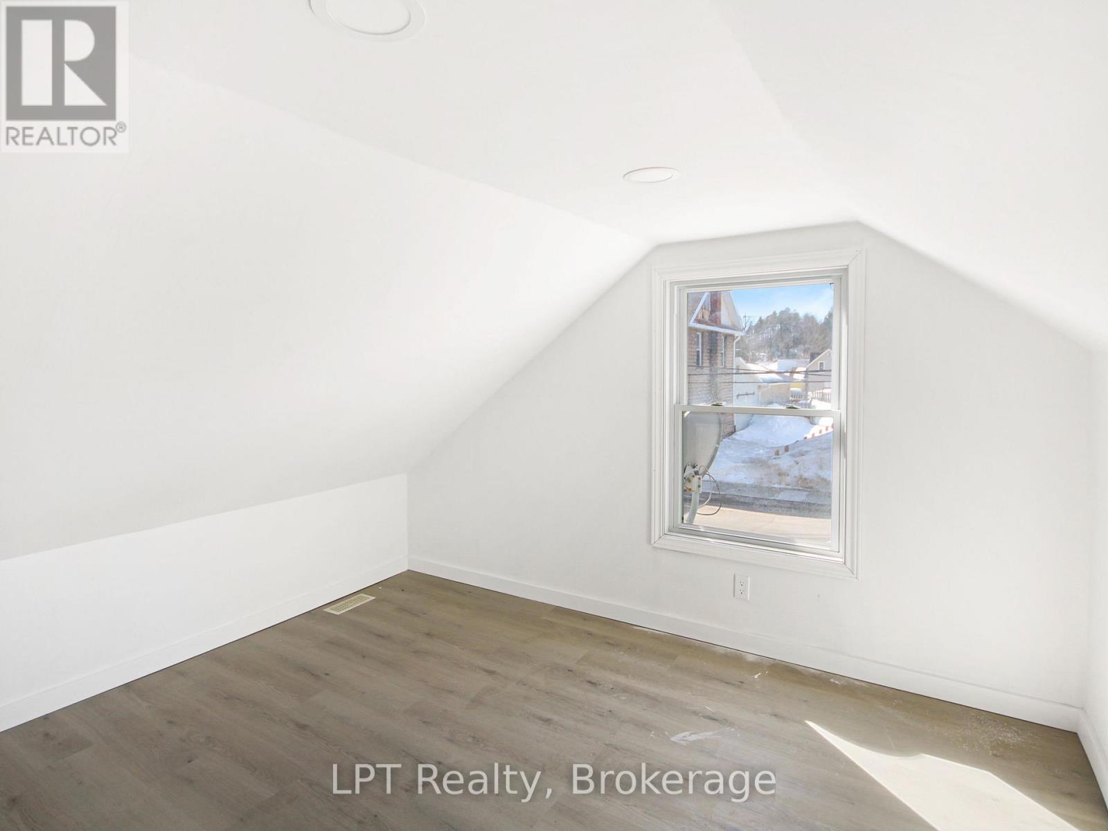 163 Garafraxa Street, Chatsworth, Ontario  N0H 1G0 - Photo 24 - X13080818