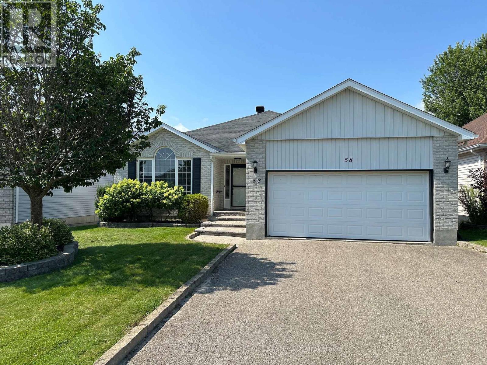 58 DECARIA BOULEVARD, Perth, Ontario