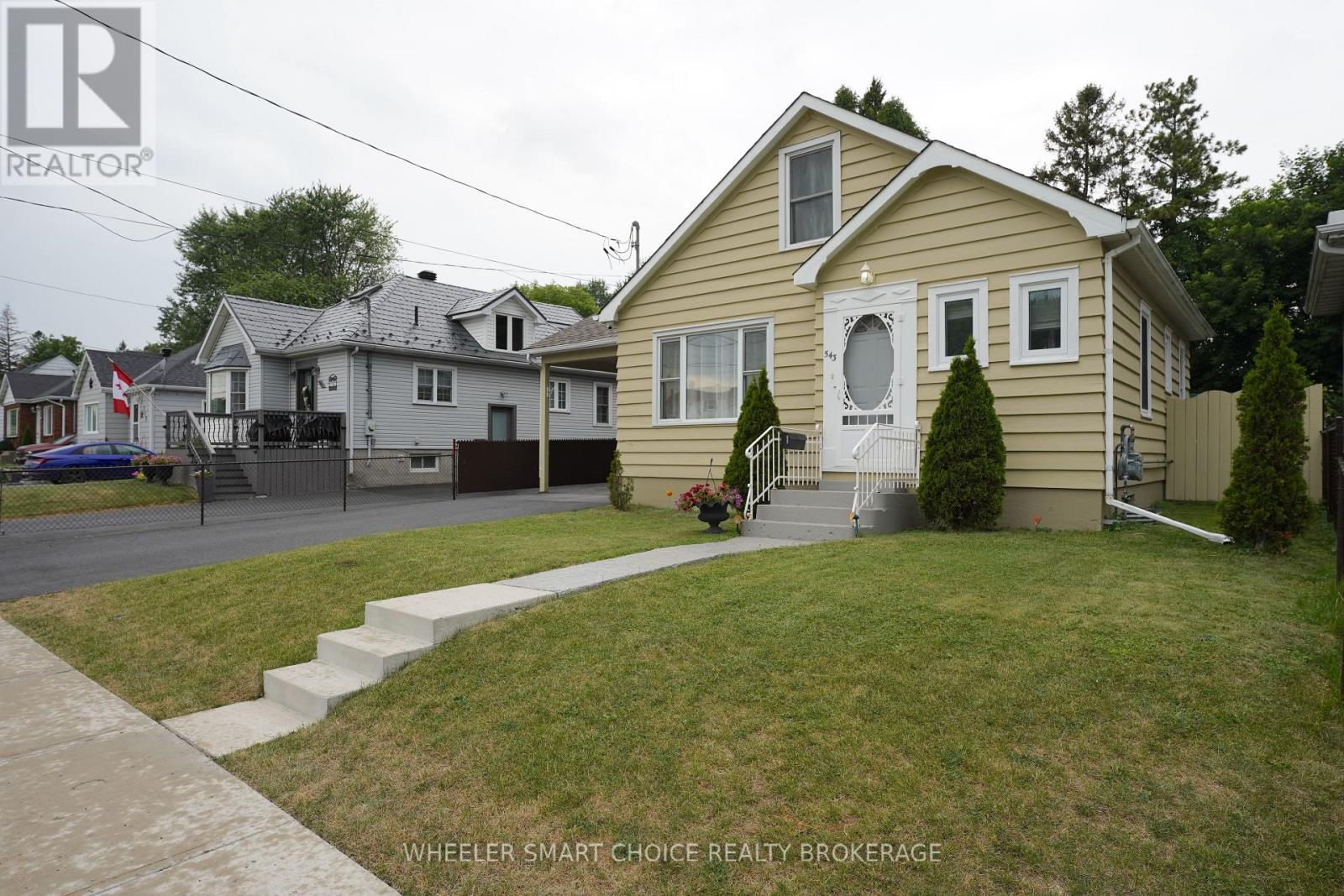 543 Fifth Street E, Cornwall, Ontario  K6H 2M6 - Photo 2 - X13556346