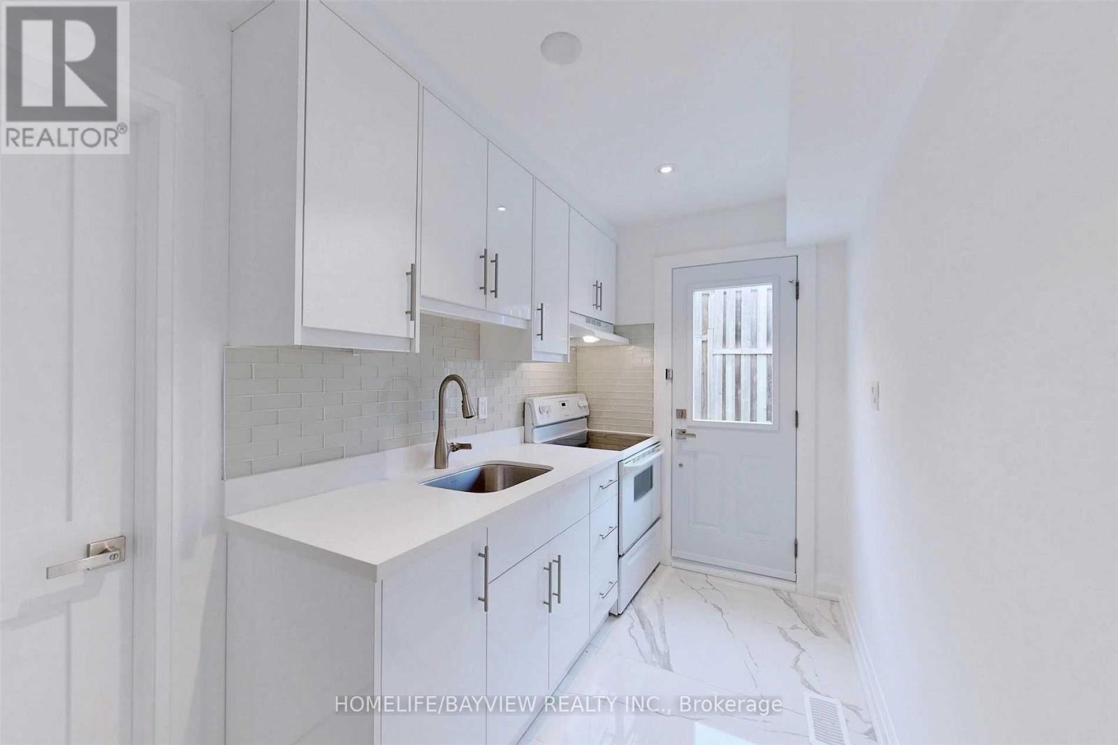 663 Conacher (Lower) Drive, Toronto, Ontario  M2M 3N4 - Photo 10 - C13691780