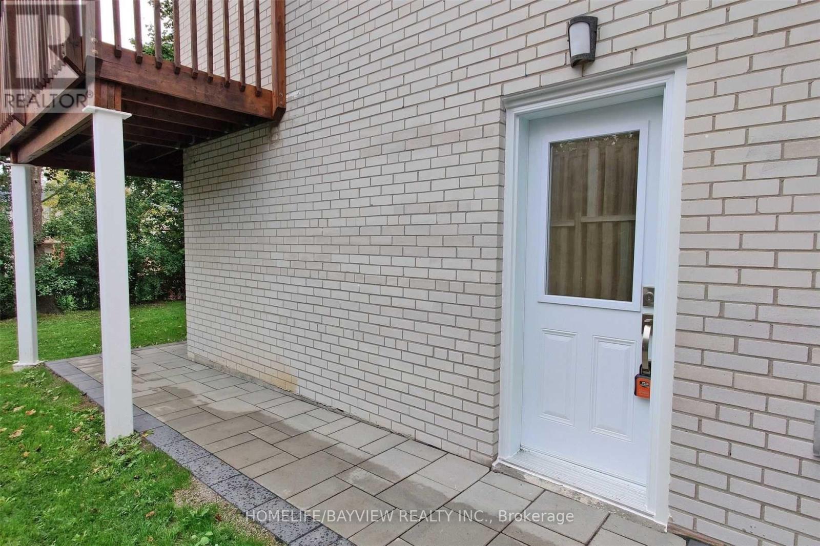 663 Conacher (Lower) Drive, Toronto, Ontario  M2M 3N4 - Photo 17 - C13691780