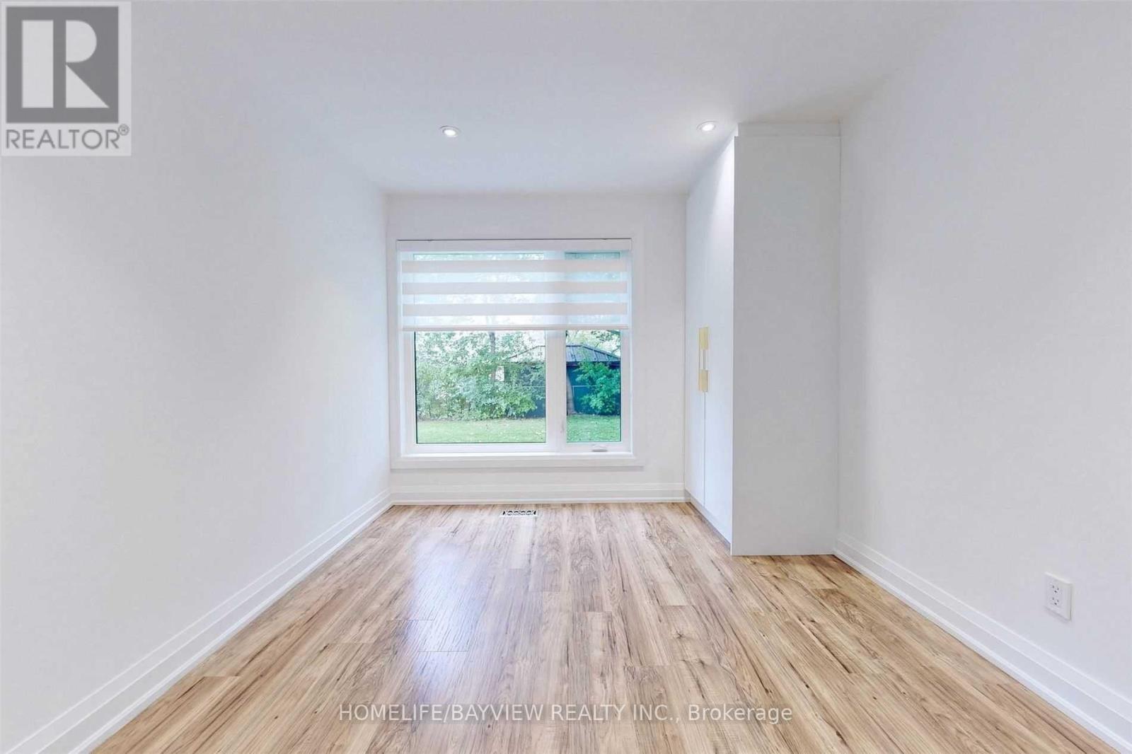 663 Conacher (Lower) Drive, Toronto, Ontario  M2M 3N4 - Photo 6 - C13691780
